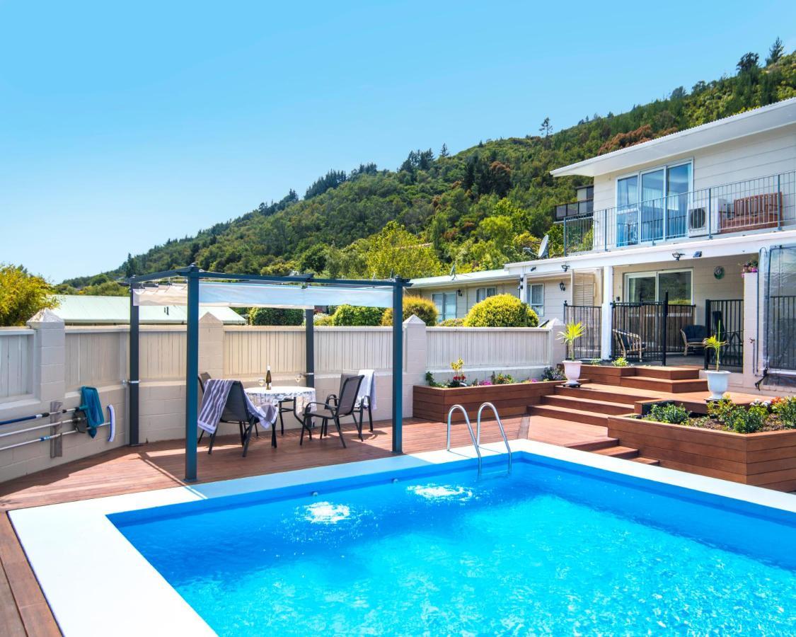 Fabulous Apartment With Private Spa Pool & Gym 皮克顿 外观 照片